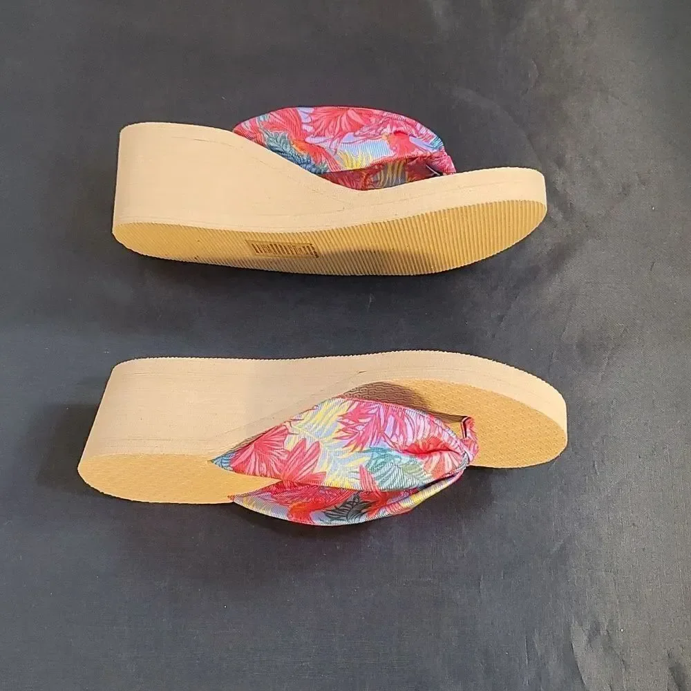 BRAND NEW PRINTED WEDGE FLIP-FLOP